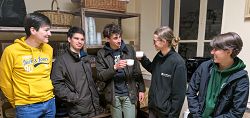 Les étudiants agricoles réveillent leur village
